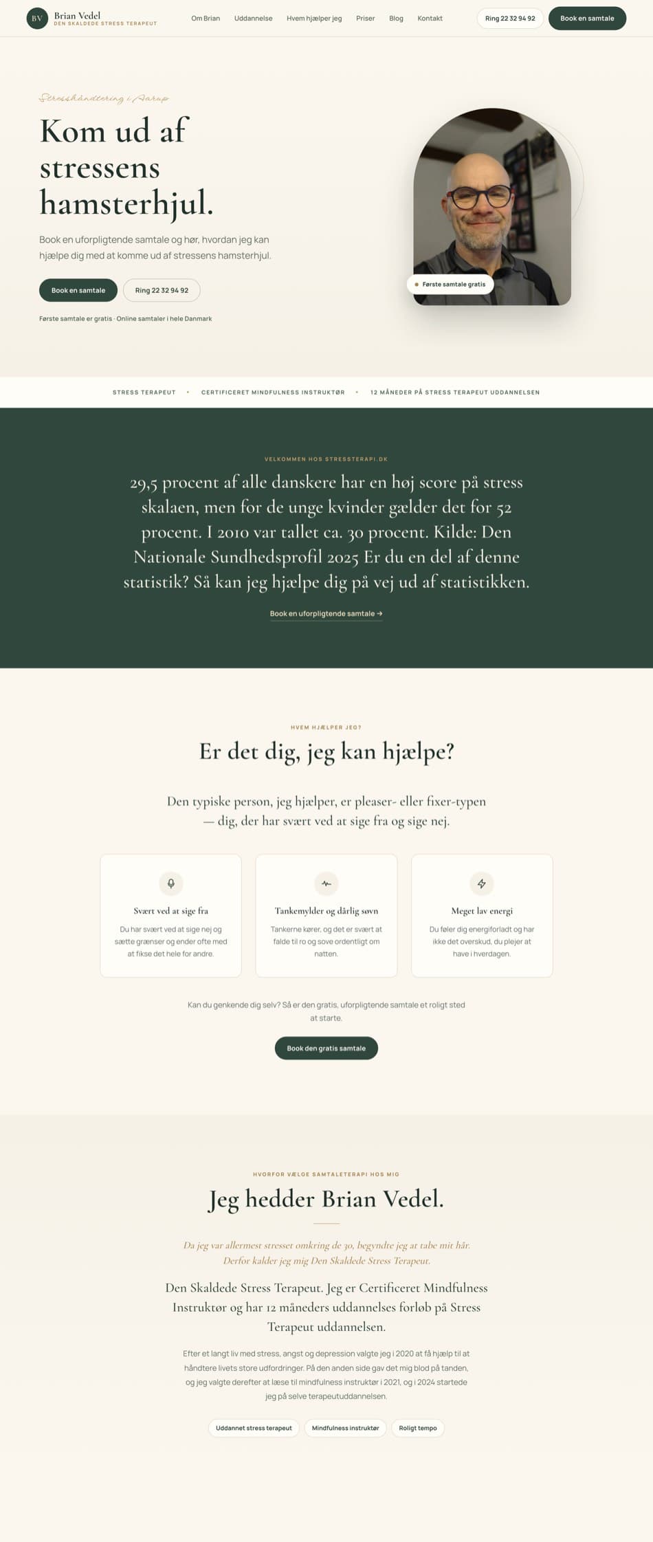 Brian Vedels hjemmeside stressterapi.dk vist på computer